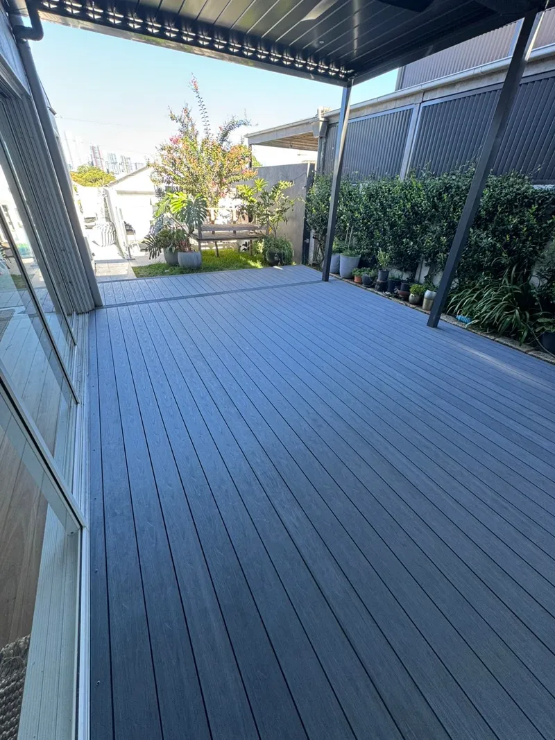 Low-maintenance composite deck for year-round entertaining — Oran Park, NSW